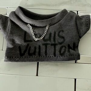 Labubu  Gray short for Pop marts Labubu doll. 15/17 cm. New